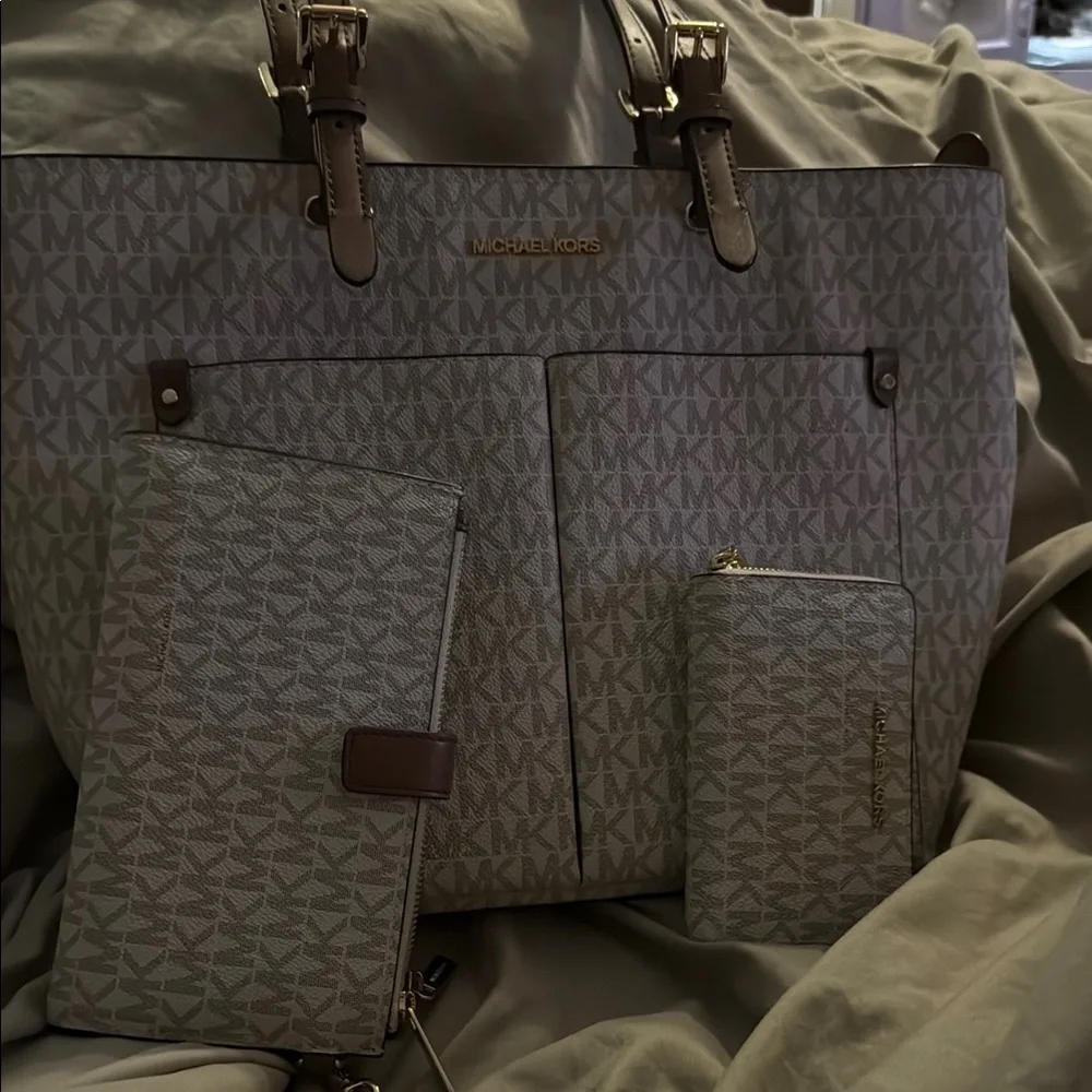 Michael Kors Women’s Monogram Tote Bag in Brown